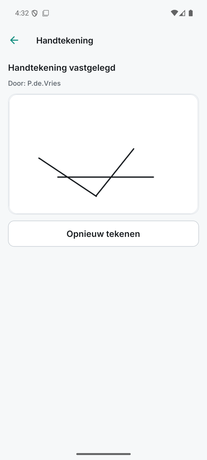 Klant tekent voor akkoord op de telefoon